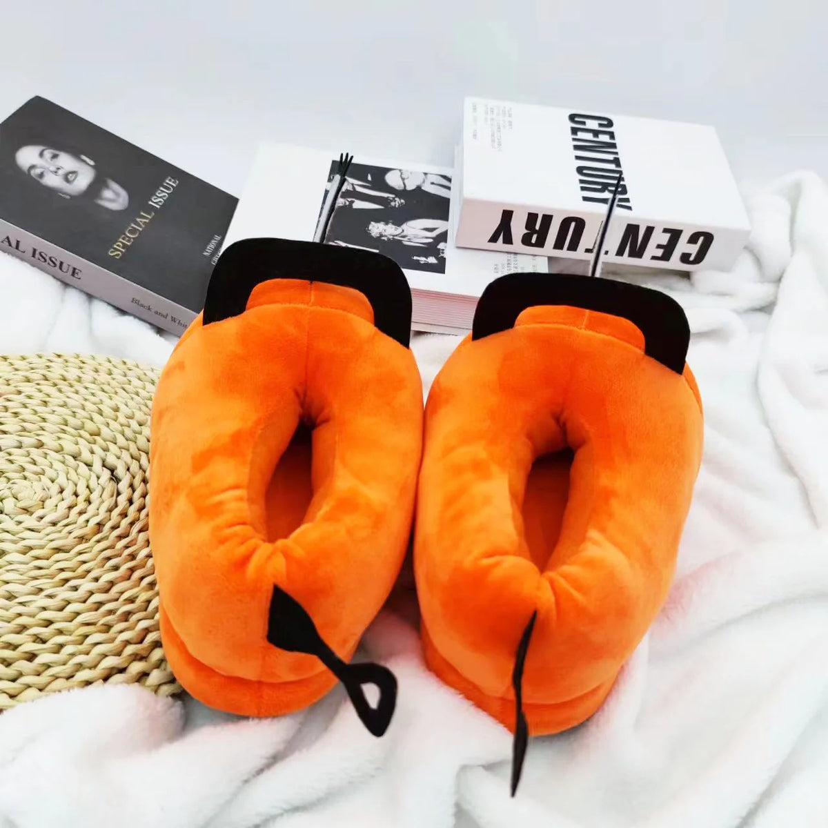 Chainsaw Man Plushes Cotton Shoes Men Women New Anime Pochita Slippers Adult Winter Warm Home Babouche Christmas Gift Hot Sales