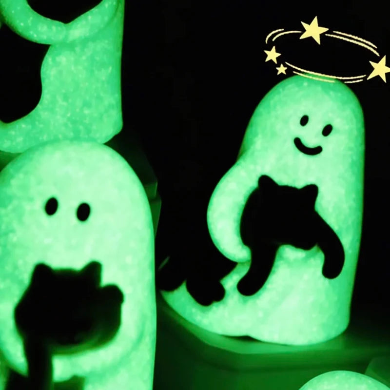 52toys Ghost Behold My Cat Series Blind Box Noctilucent Model Toy Desktop Fun Ornament Multi Style Cats Modeling Toy Mystery Box