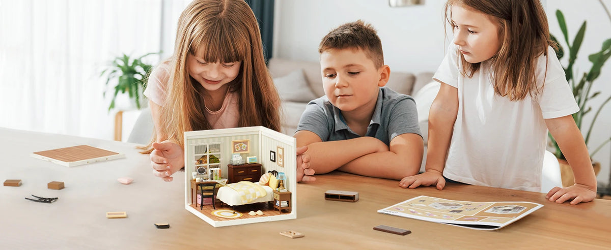 Rolife DIY Miniature House Kit Sweet Dream Bedroom Super Creator Dollhouse 3D Puzzle Model Building Kit with LED for Home Decor