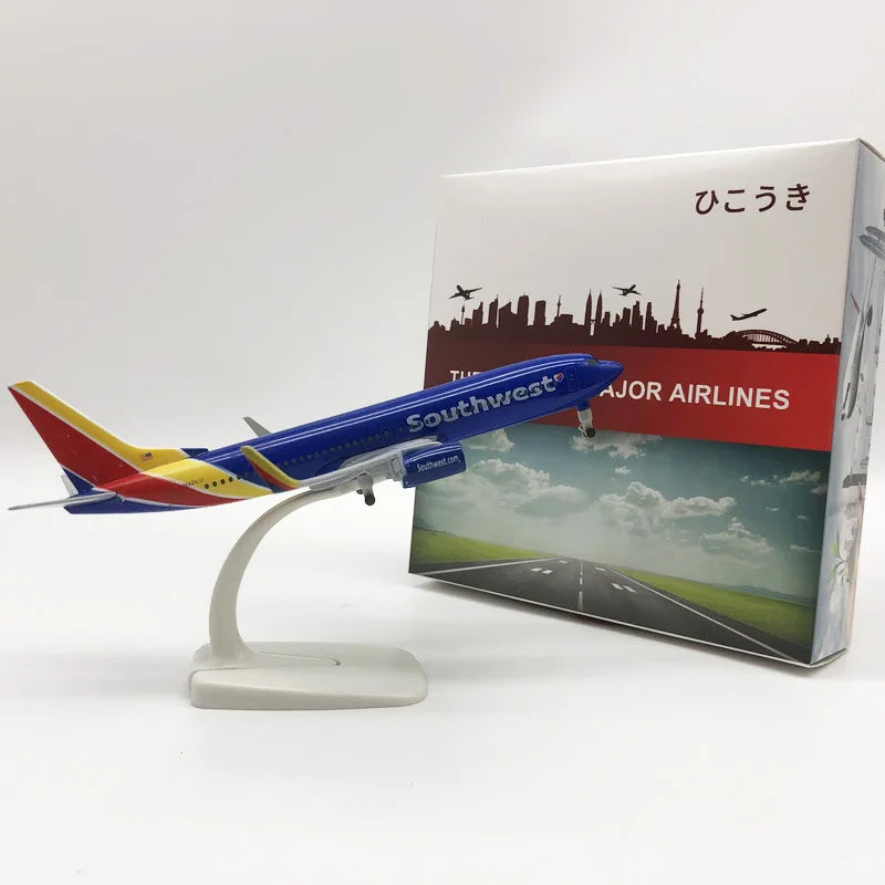 20cm Scale Toy Model Planes B737 Southwest Model Airplane Plane Alloy Diecast  Aircraft Model For Collection & Gifts