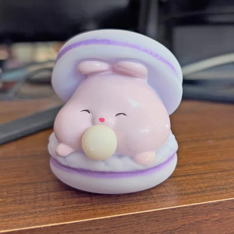 Creative Spit Bubble Burger Squishy Toy Cute Macaron Cartoon Stress Relief for Adults Office Vent Prank Desktop Decor Ornaments