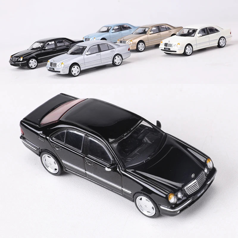 SHADOW 1:64 E55 W210 Alloy Model Car