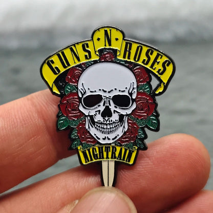 Rock Band Skull Brooch, Halloween Horror Cosplay Costume Accessories, Decorative Accessories, Rose Brooch