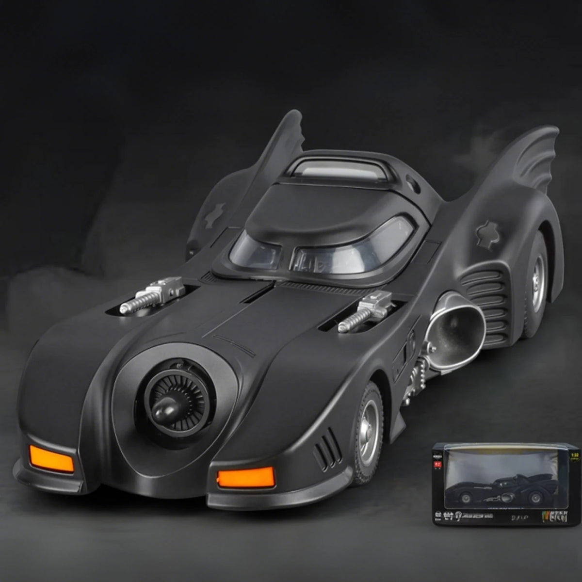 1:32 1989 Batmobile Classic High Simulation Toys Alloy Metal Diecast Model Car Desktop Display Collectible Ornament Holiday Gift