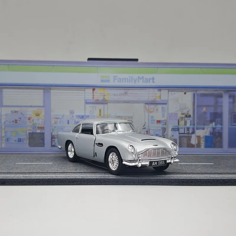 kinsmart Aston Martin DB5 Classic Car Alloy Diecast Car Model 1/38 Toy With Pull Back Male Gift Toy Collection