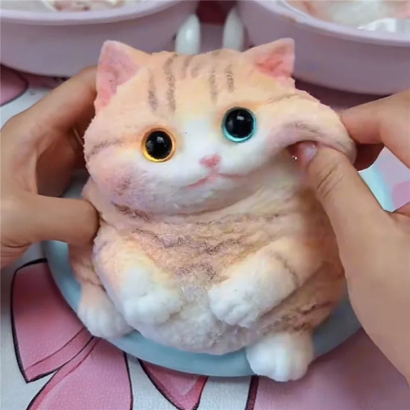 Kawaii Lucky Cat Siamese Cat Soft Slow Rising Squeeze Stress Relief Sensory Fidget Toy Plush Desktop Ornamen Anxiety Relief Toy
