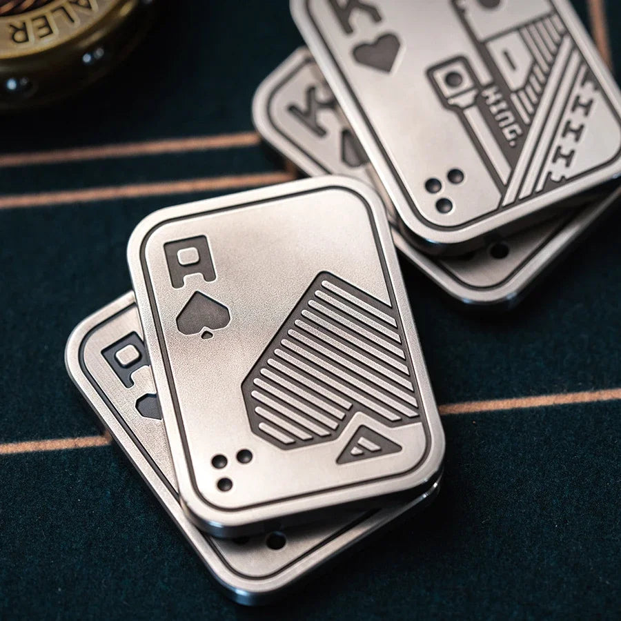 New Stress Relief Push Card Metal Fingertip EDC Poker A K King Gyro Toy for Office Adults Anti Anxiety Fidget Papa Coin