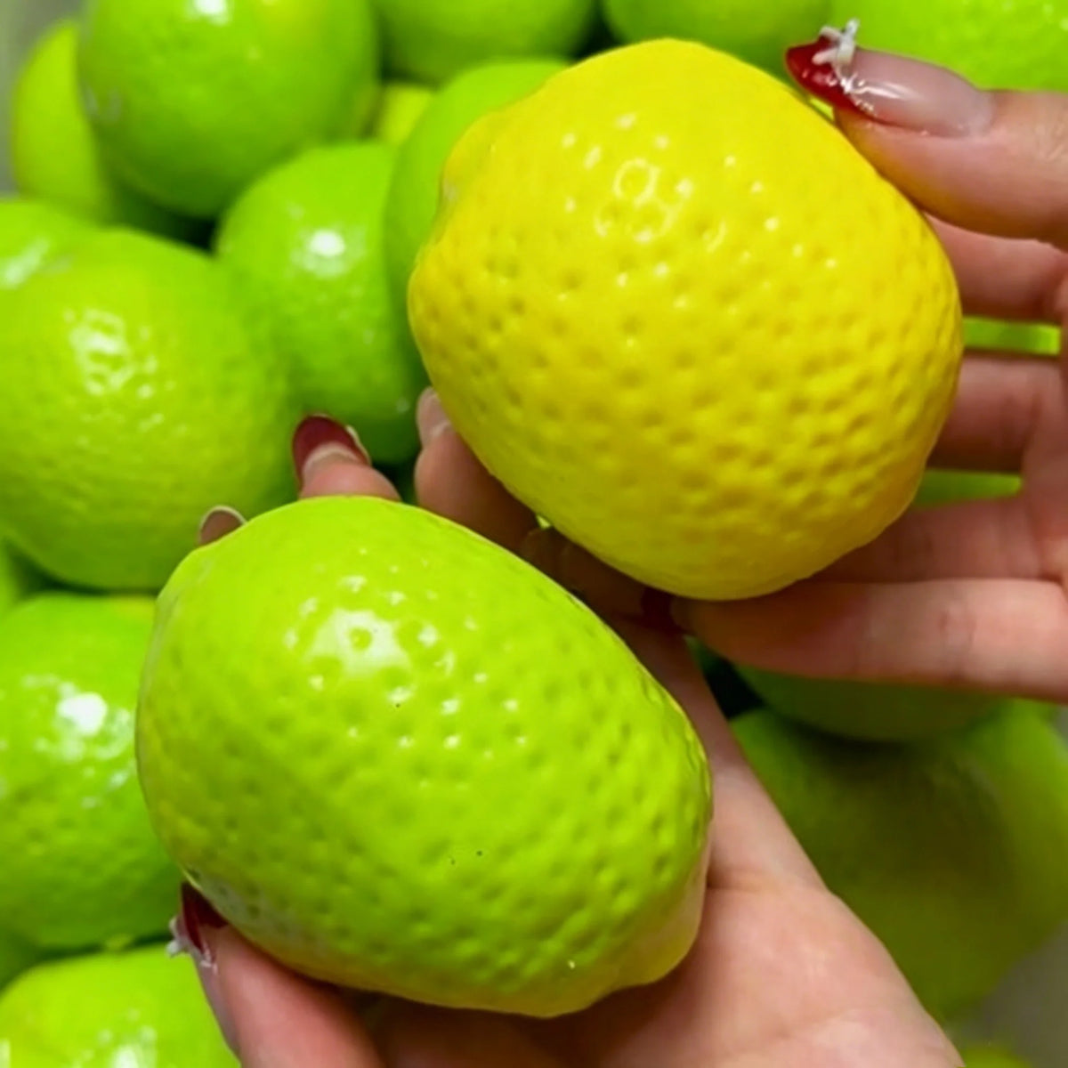 Handmade Crispy Lemon Stress Ball Squeeze Toy, Color-Changing Mango Squishy Fidget Ball, ASMR Sensory Stress Relief Toy