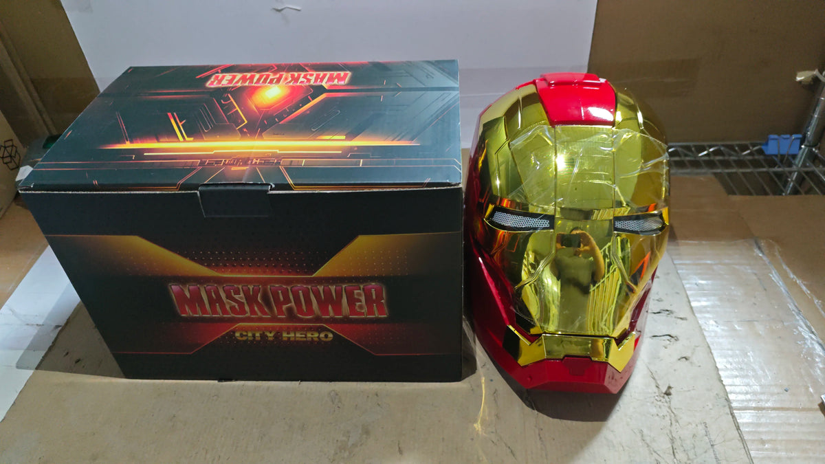 2026 New 1:1 Sci-Fi Mecha Anime Peripheral Helmet Electric Wearable Voice Control Cosplay Mask Model Adult Collectible Toy Gifts
