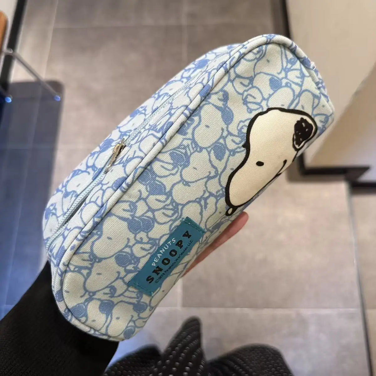 New Snoopy Pencil Case With Bone Pulling Makeup Bag Minimalist Blue Cartoon Travel Makeup Storage Bag Birthday Present