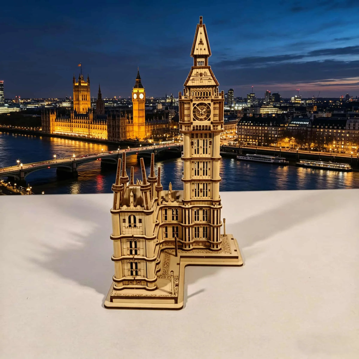1 Wooden DIY Big Ben Clock, a Creative 3D Jigsaw Puzzle, Ideal as a Festive Gift or Home Decoration.
