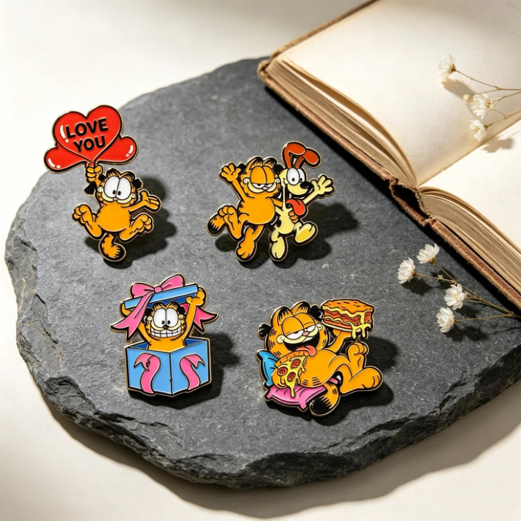 4 Pieces of Random Shipping New Cute Kitten Series Brooch Creative Personality Animation Peripheral Cartoon Cat Set Badge