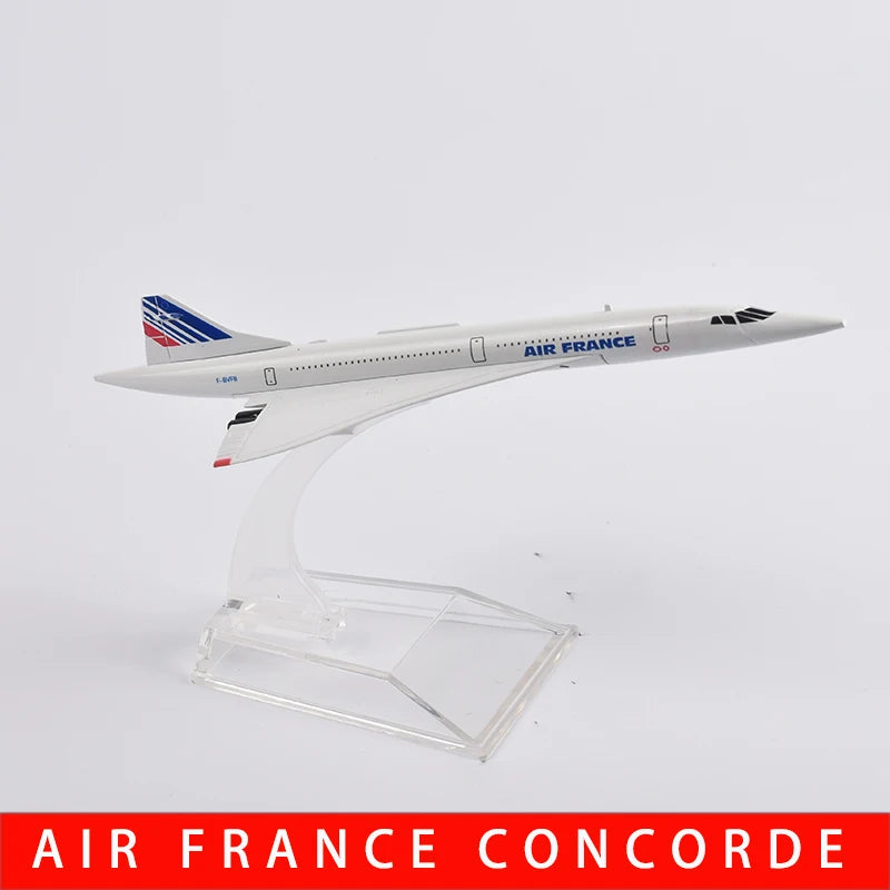JASON TUTU 16cm Lufthansa Airbus A340 Plane Model Airplane Model Airbus Aircraft Model 1:400 Diecast Metal Airplanes Plane Toy