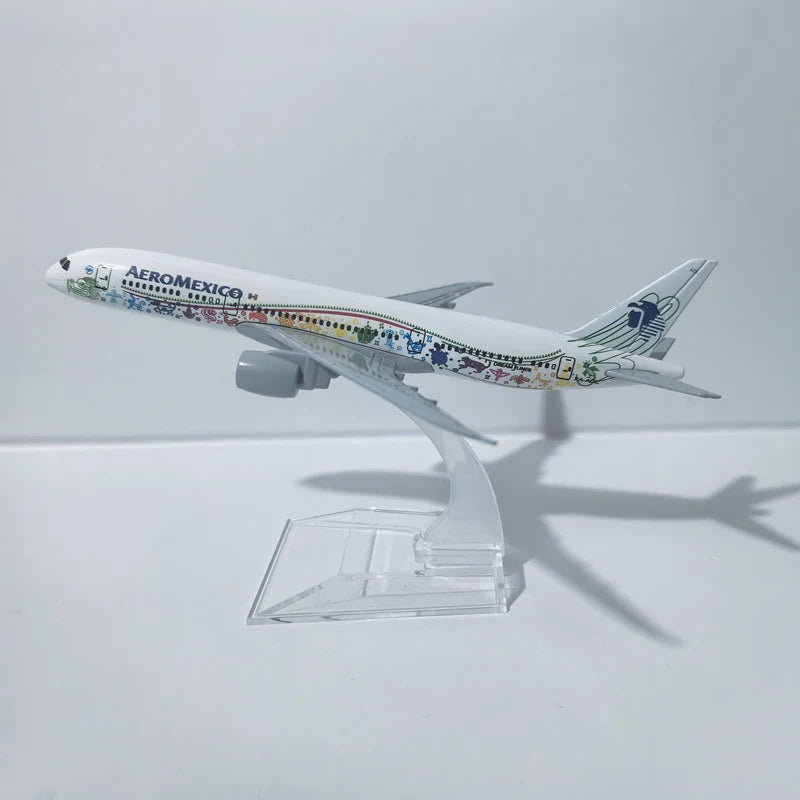 JASON TUTU 16cm Lufthansa Airbus A340 Plane Model Airplane Model Airbus Aircraft Model 1:400 Diecast Metal Airplanes Plane Toy