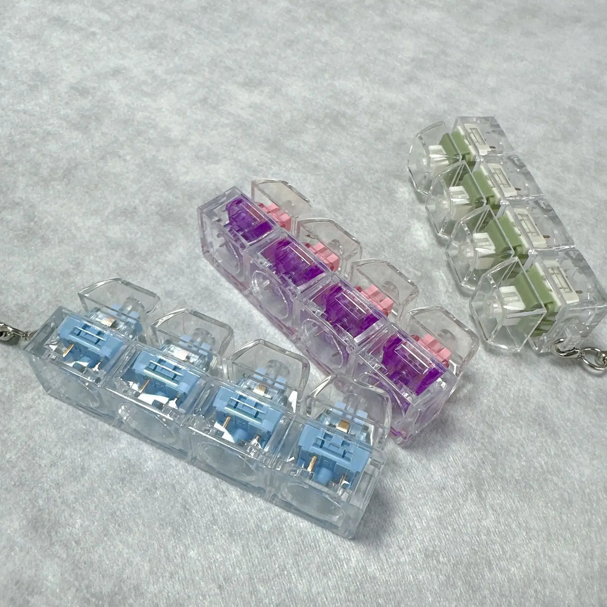 LED Keyboard Keychain Fidget Toys Crystal Clicker Sensory Toy for Stress Relief Keyboard Keychain Fidget Gadget for Adults Kids