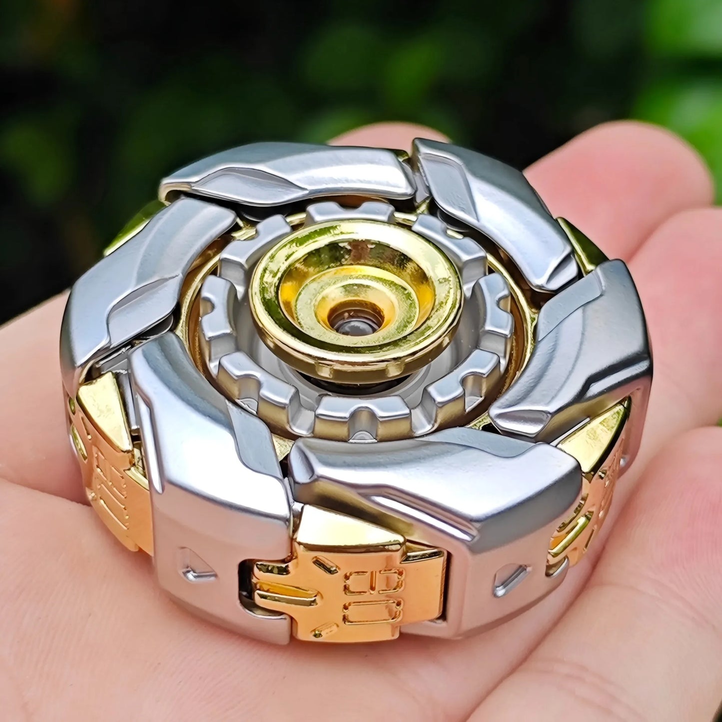 EDC Fidget Sliders Fidget Toys Stress Relief For Adults Magnetic Metal Irritable Mood Buster Open Armor Spinning TopFidget Toys
