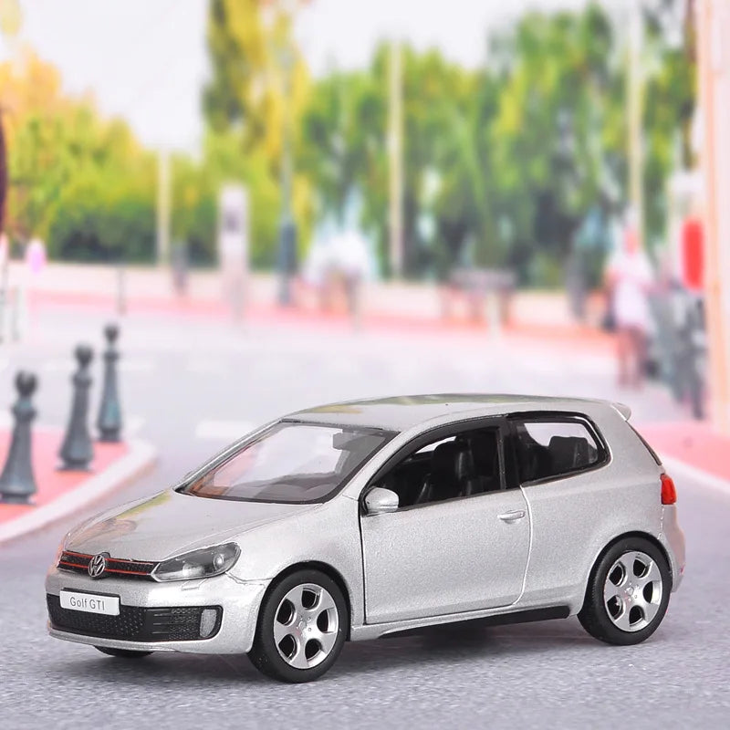 1:36 Scale VW Golf 6 Alloy Diecast Cars Model Toy High Simulation Metal Body Doors Opened Pull Back Vehicles For Childrens Gifts
