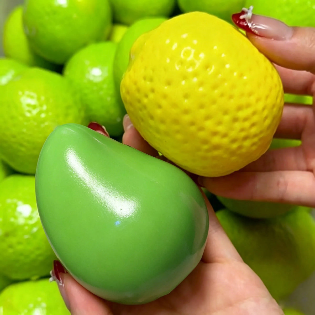 Handmade Crispy Lemon Stress Ball Squeeze Toy, Color-Changing Mango Squishy Fidget Ball, ASMR Sensory Stress Relief Toy
