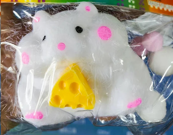 A Super Soft Toy Designed for Teenagers and Adults Which Simulates Animal Shapes To Relieve Stress and Calm Irritability