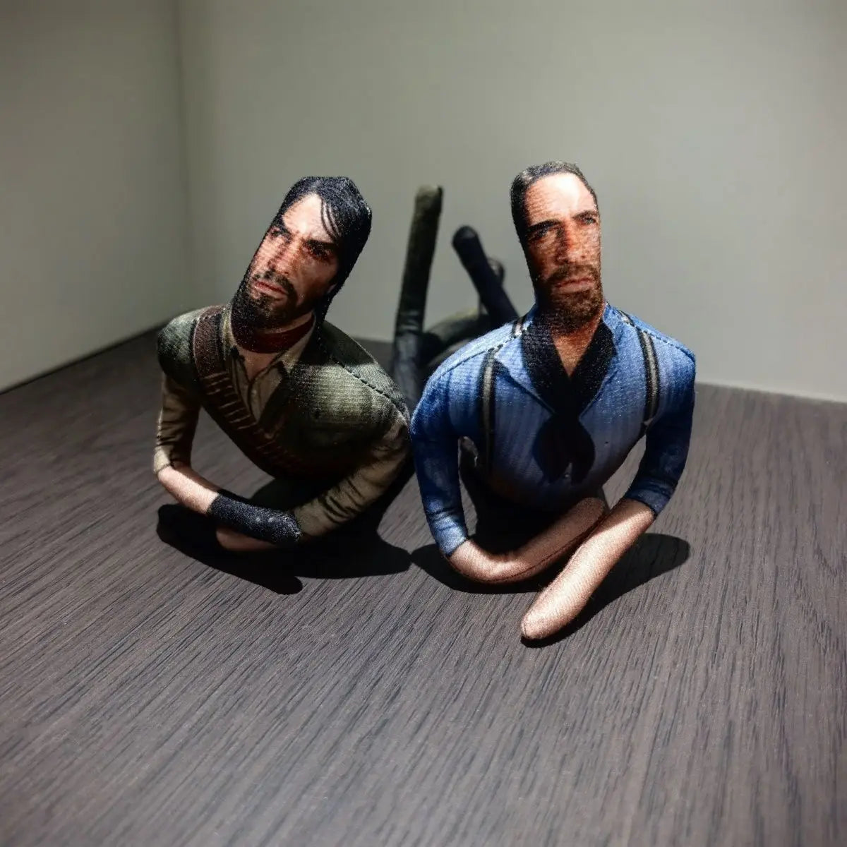 25cm Arthur Morgan & John Marston Poseable Doll, Red Dead Redemption 2 Abstract Collectible Plush Toy Merchandise