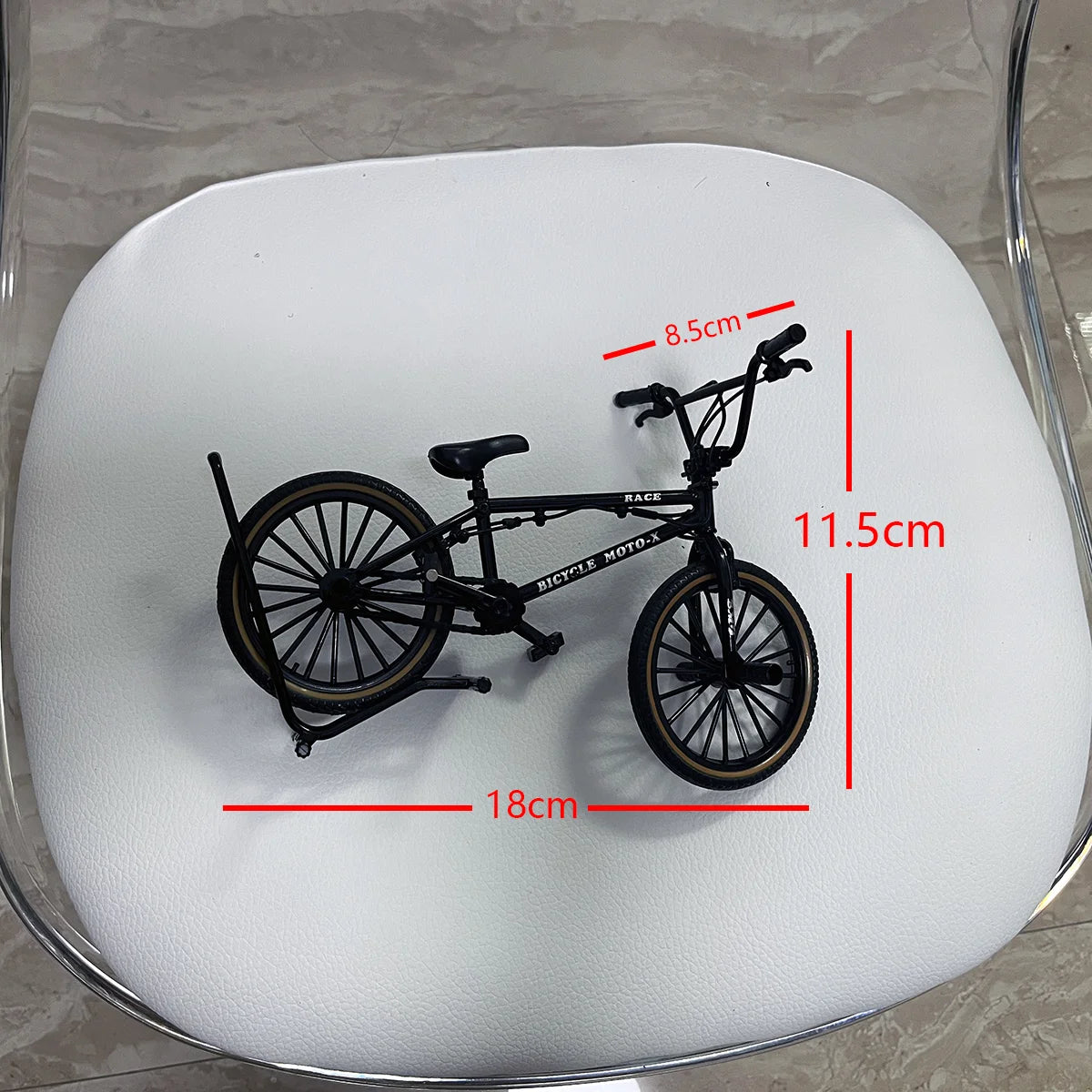 1:8 Mini Model Alloy Bicycle Diecast Decoration Metal Mountain Finger Black Bike Simulation Collection Gifts Toys for Boys
