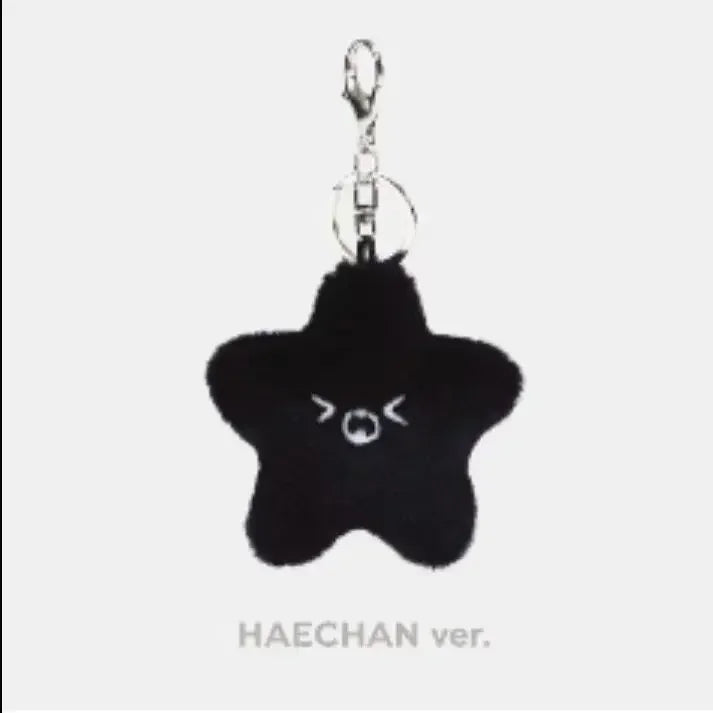 MARK DoYoung HAECHAN TAEYONG Keychain Black Luminous Pentagonal Heart Shaped Plush Pendant Suitable for Fan Gifts