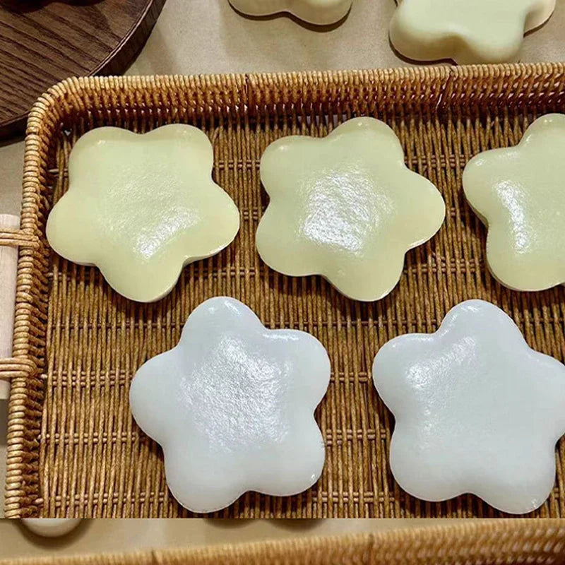 1PC Cute TPU Soft Squeeze Toy Slow Rebound Star Shape Finger Pinch Toy Wet Soft Suction Decompression Toy Kid Gifts