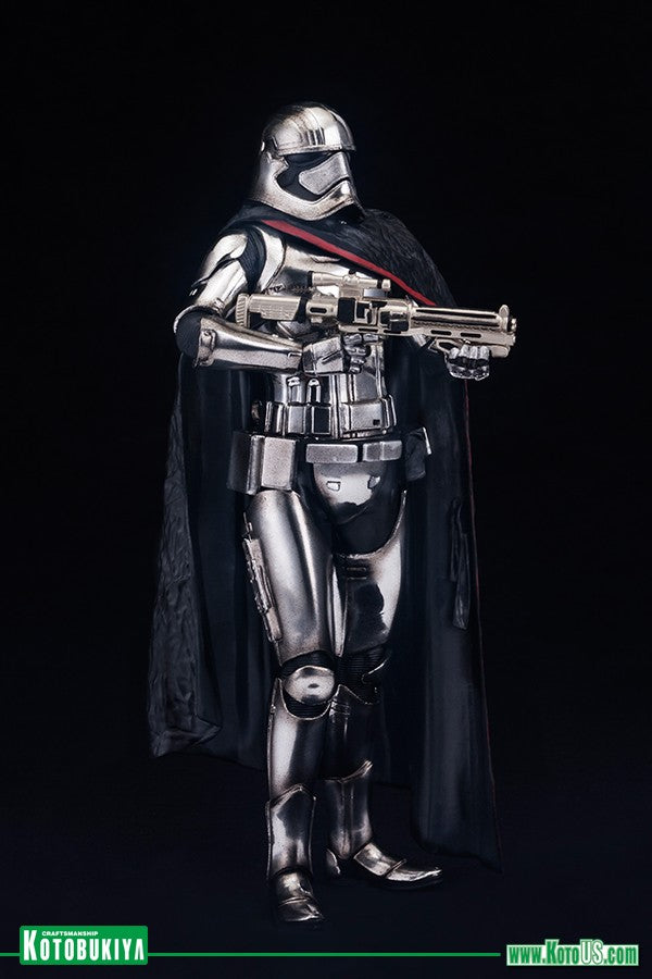 Kotobukiya Star Wars: Episode Vii: The Force Awakens: Captain Phasma Artfx+ Statue