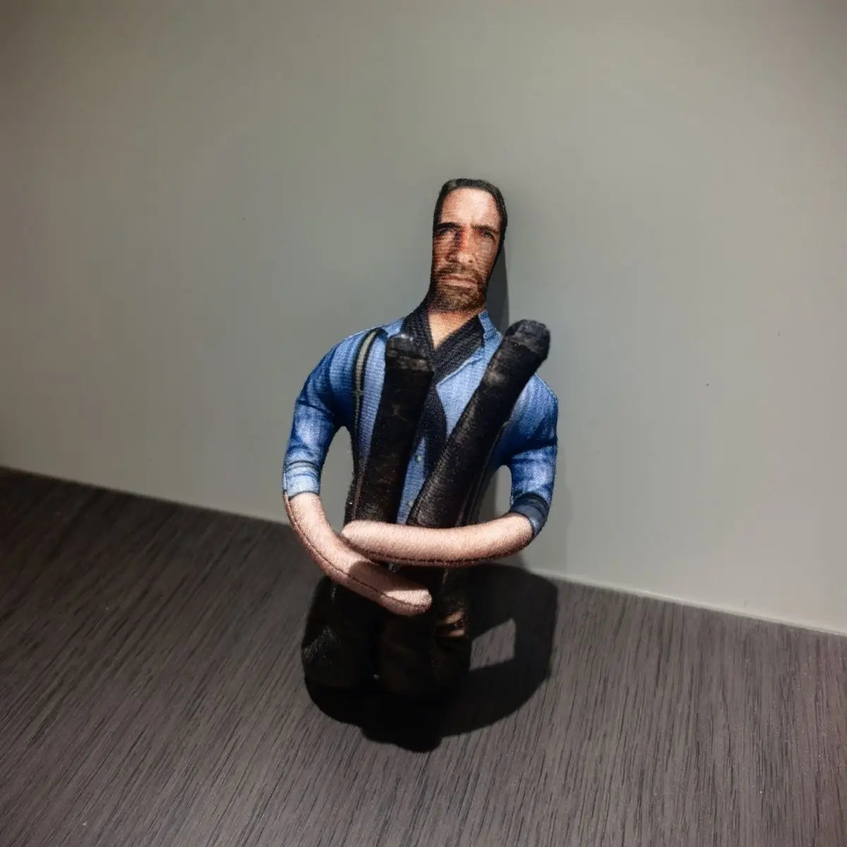 25cm Arthur Morgan & John Marston Poseable Doll, Red Dead Redemption 2 Abstract Collectible Plush Toy Merchandise
