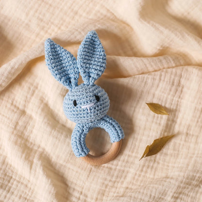Handmade Crochet Baby Toys, Wooden Easter Bunny Rattle 0-12 Months, Four Color Rabbit Rattle Soft, New Born Baby Teething Toys