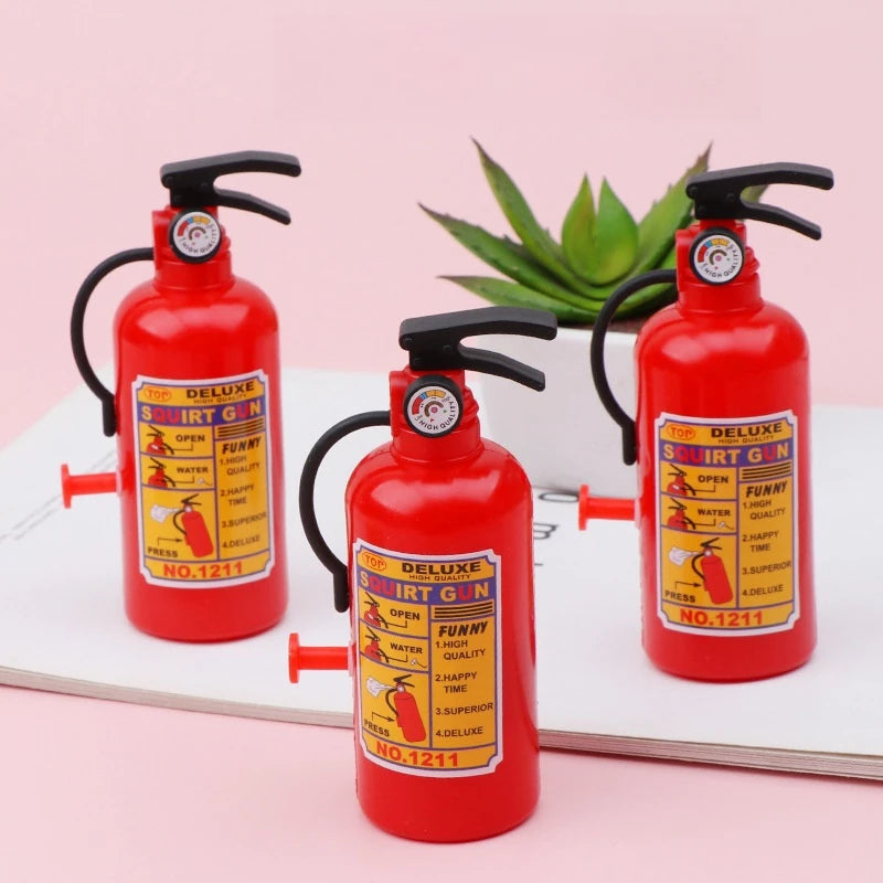5Pcs Mini Extinguisher Design Water Toys Summer Beach Outdoor Games Funny Party Favors for Holiday Celebrations and Gifts