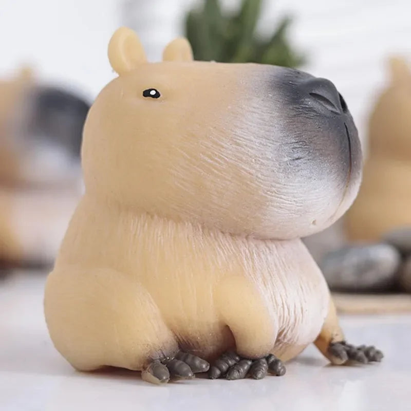 Mini Capybara Pinch Statue Stretchable Squeeze Fidget Capybara Figurines Soft Cartoon Animal Figure Home Decor Creative Gift