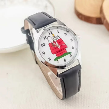 Cartoon children's watches, teenage student fashion watches, Snoopy cartoon watches are perfect for daily wear and gifts