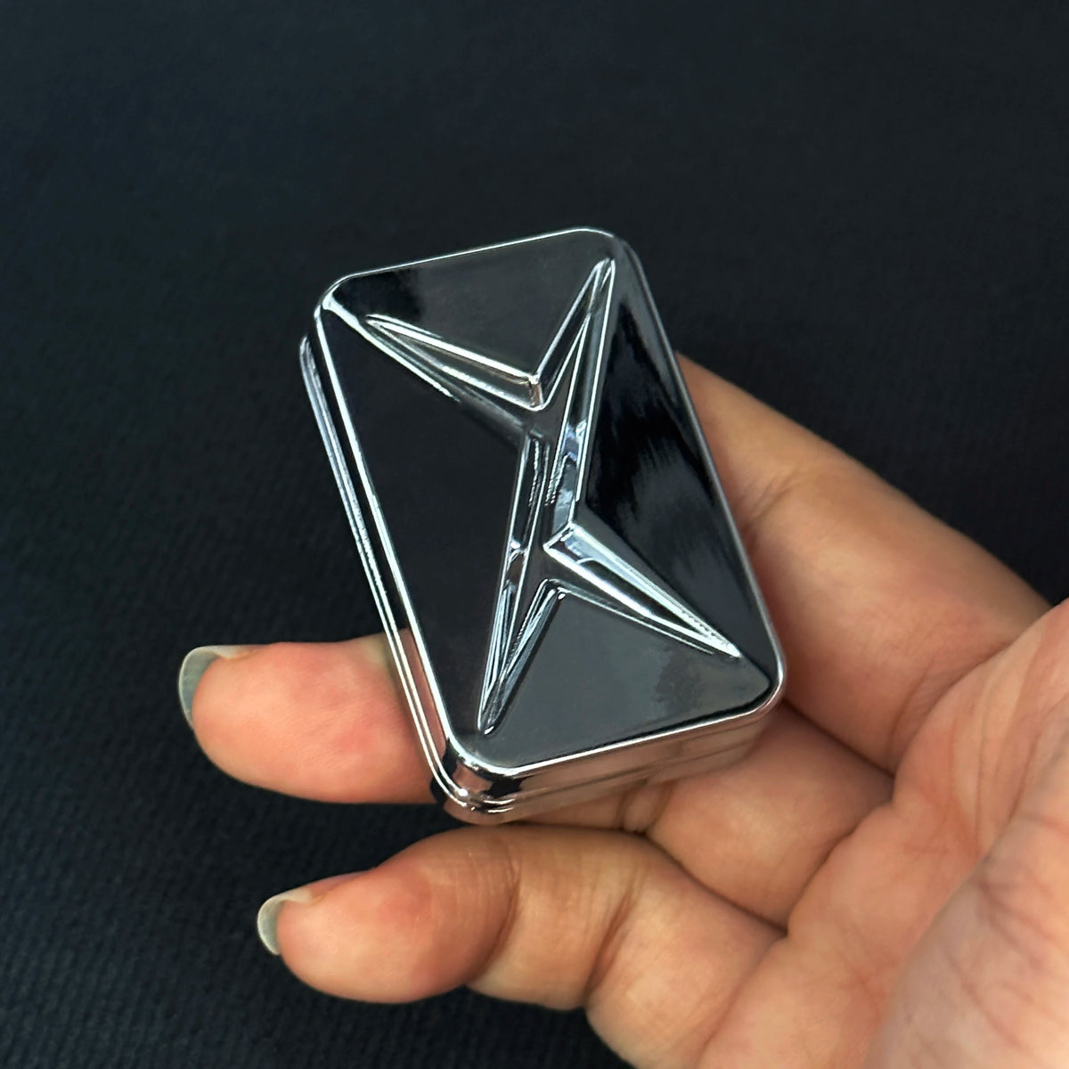 EDC Fidget Sliders Slider Metal Fidget Toys Stress Relief for Adults Magnetic Metal Infinite Fidget