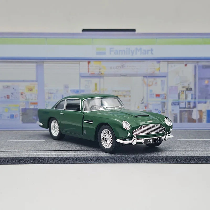 kinsmart Aston Martin DB5 Classic Car Alloy Diecast Car Model 1/38 Toy With Pull Back Male Gift Toy Collection