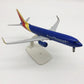 20cm Scale Toy Model Planes B737 Southwest Model Airplane Plane Alloy Diecast  Aircraft Model For Collection & Gifts