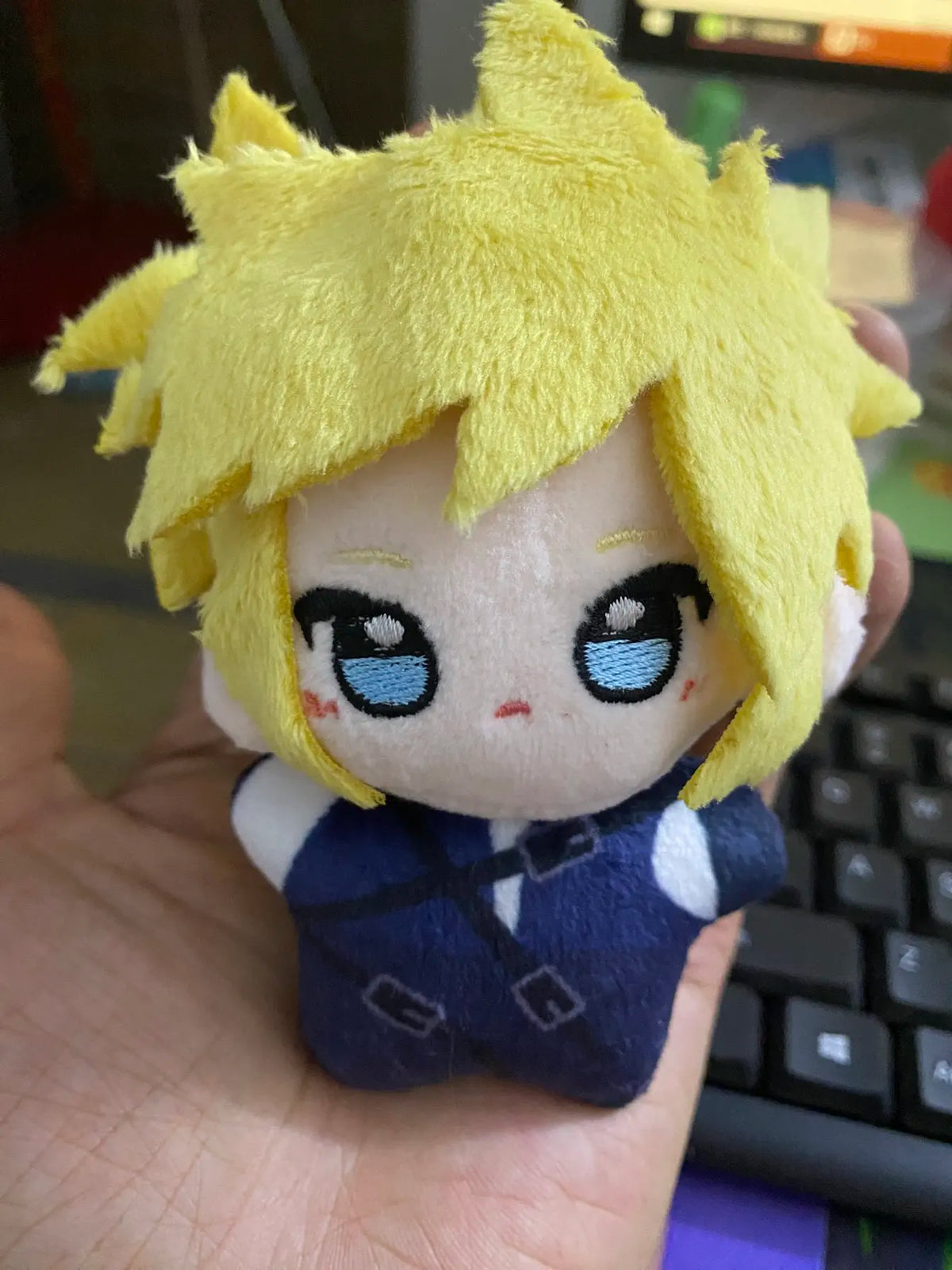 Final Fantasy VII Cloud Strife Cosplay Anime Plush 10CM Stuffed Body Plushie Cartoon Pendant Knapsack Ornament Birthday Gifts