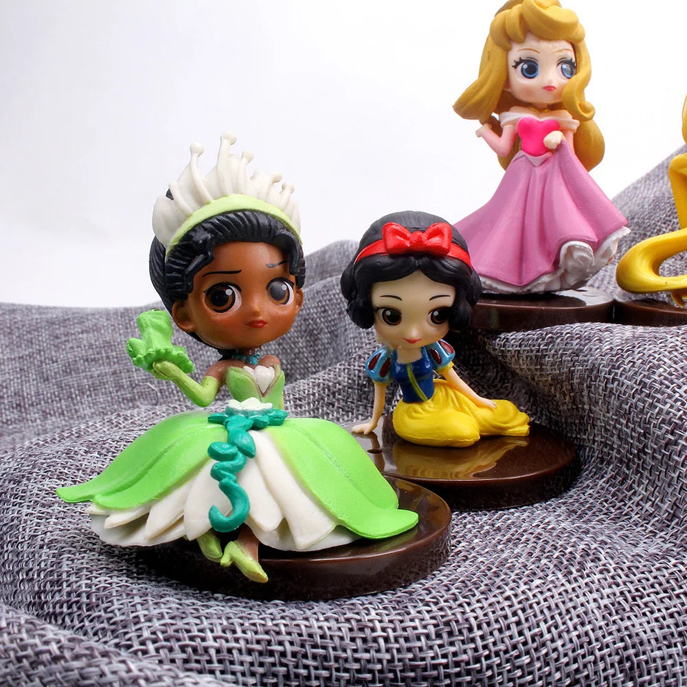 5-8cm kawaii capsule toy set of 8 pieces/group cute Q-version series mini figurine Bell long haired princess mermaid girl gift m