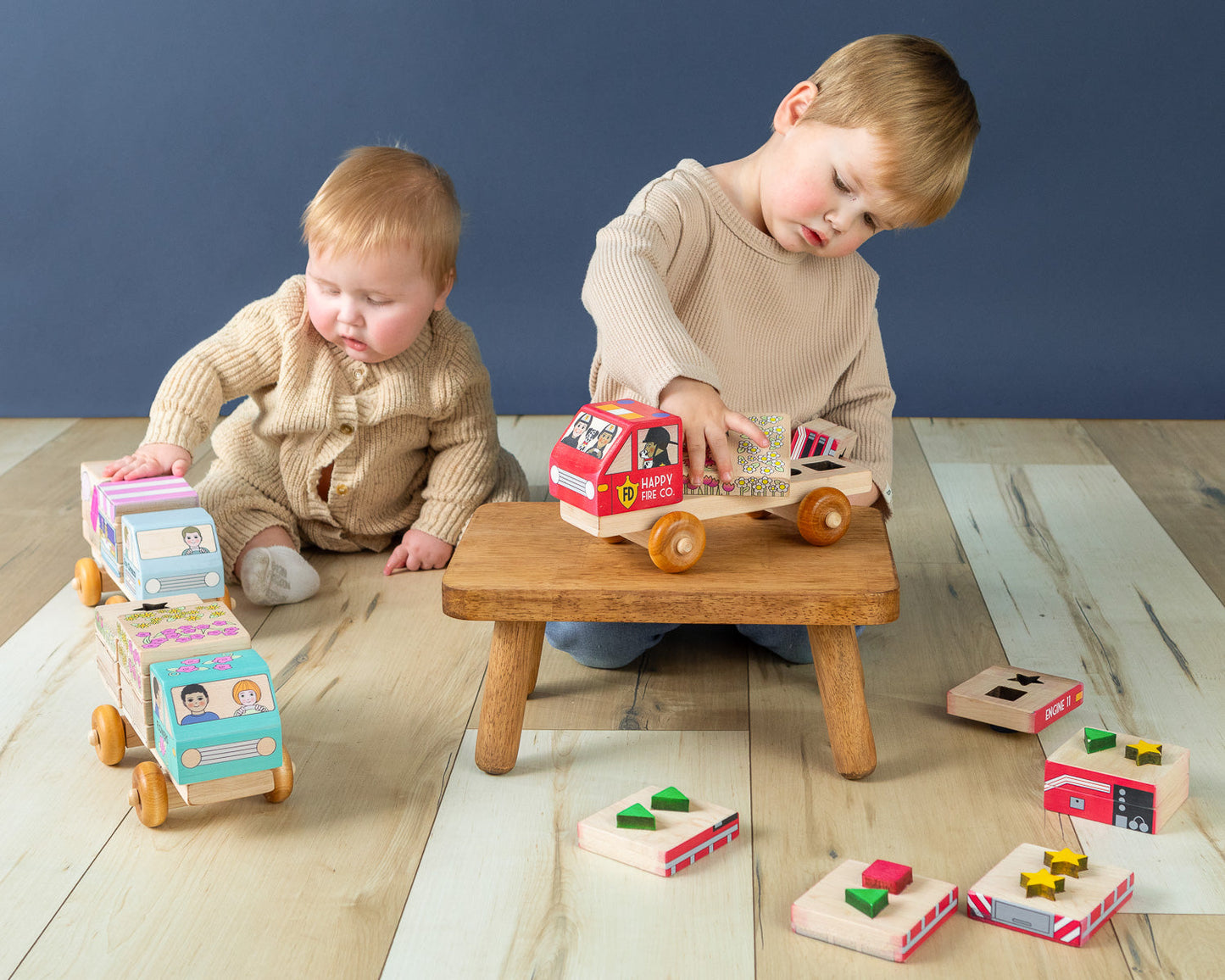 Stackable Puzzle Truck - Car Transporter | Made in the Canada | Printed with Non-toxic Ink in the USA 🇺🇸