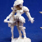 Reaper Terezinya, Bonepander Wizard (1) Miniature