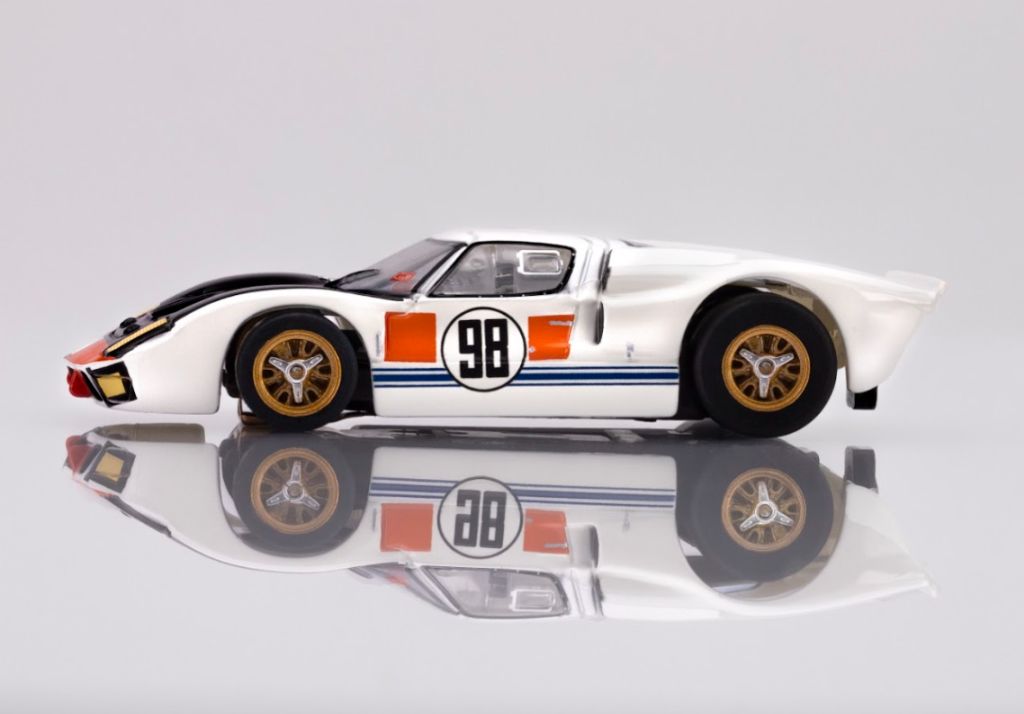AFX Ford GT40 MkIIB #98 Daytona 1966 HO Scale Slot Car – 22059