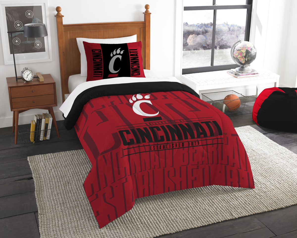 Cincinnati OFFICIAL Collegiate Modern Take Twin Comforter & Sham Set(D0102HXM6KY.)