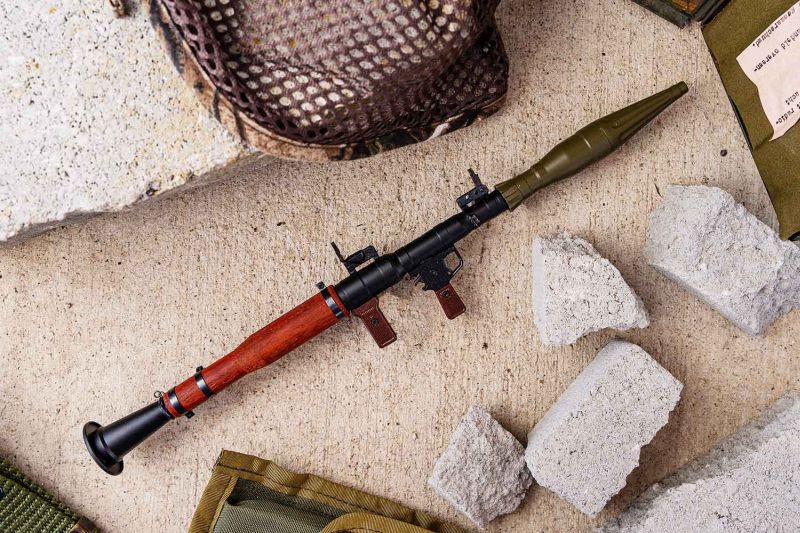 GoatGuns 1/3 Scale Diecast RPG Rocket Launcher Model – Black