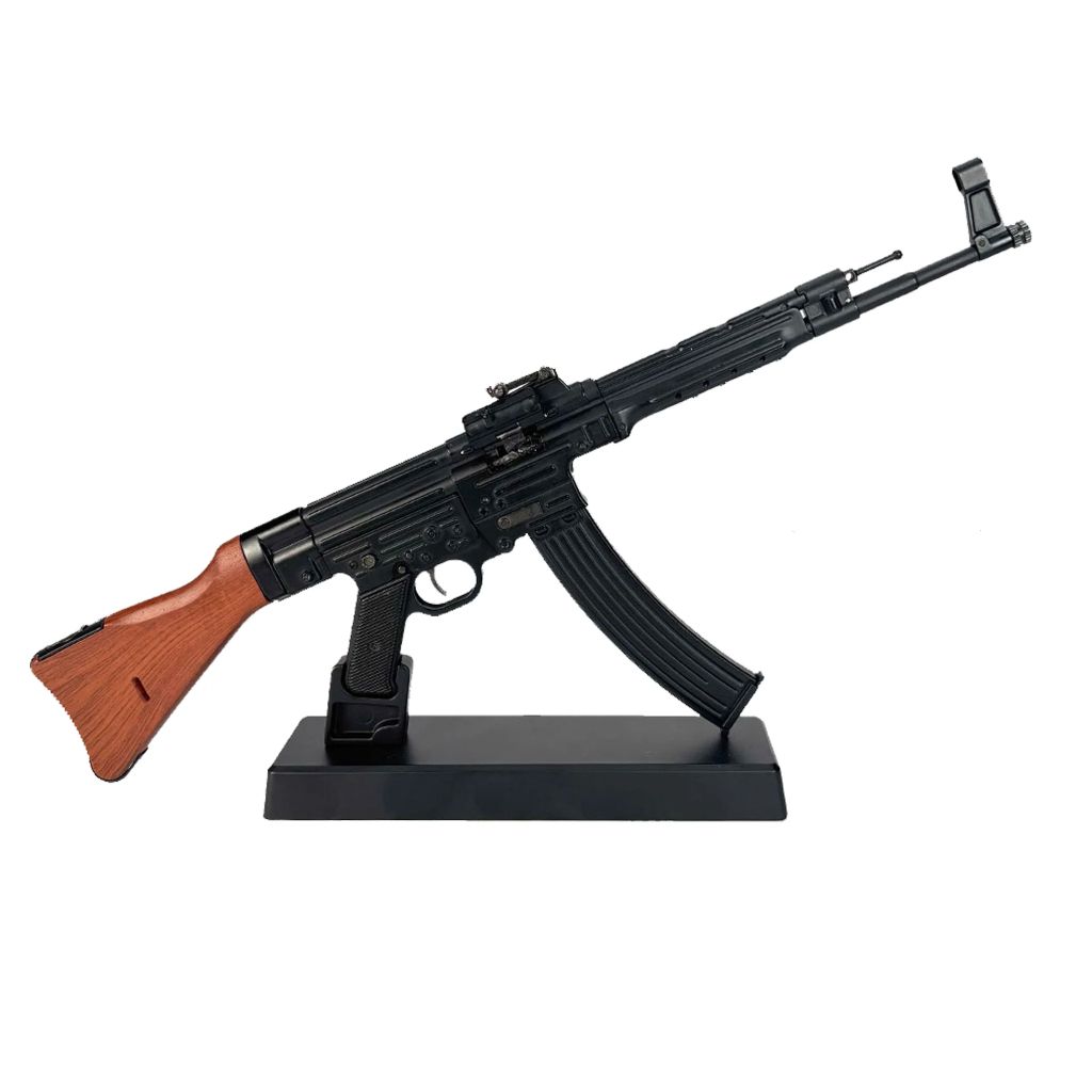 GoatGuns Miniature WW2 STG44 Model 'Chatban' – Black 1:3 Scale Diecast