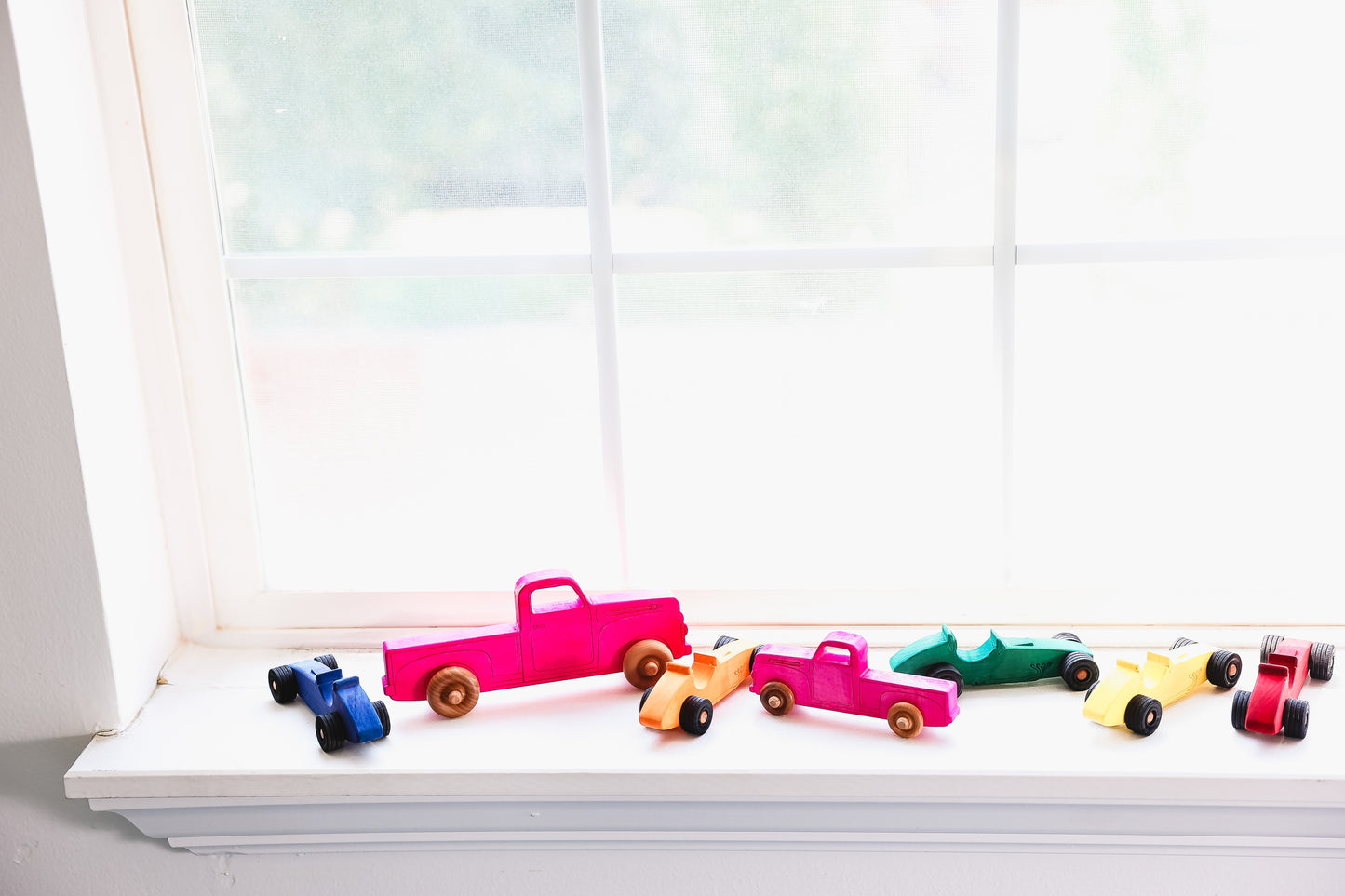 Montessori Educational Small Red Wooden Pickup Truck for Toddlers 1–3 | Eco-Friendly Maple Wood Toy | Made in the USA 🇺🇸