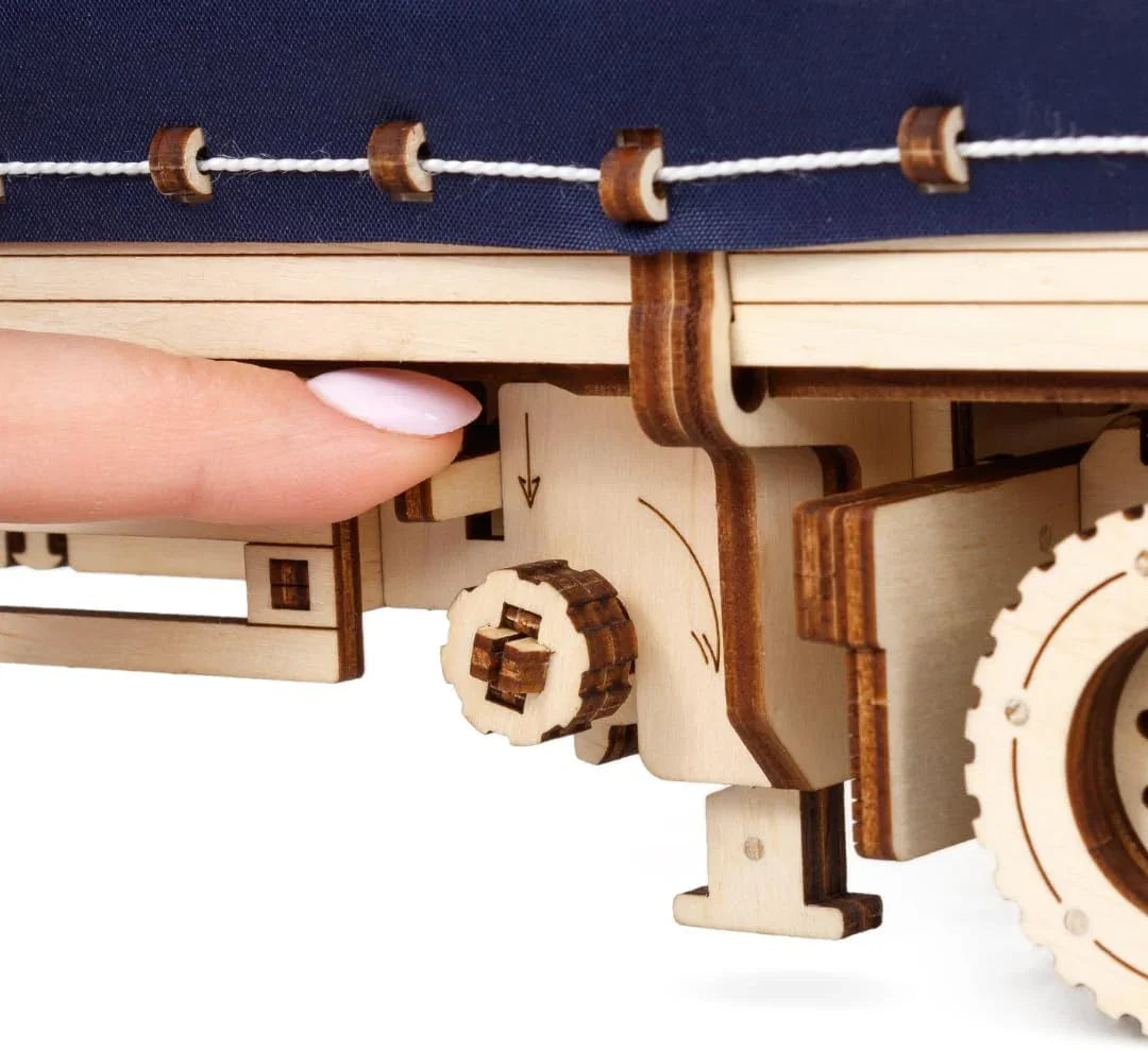 Tilt Semitrailer for Road King — Mechanical Wooden Model, 286 Pieces