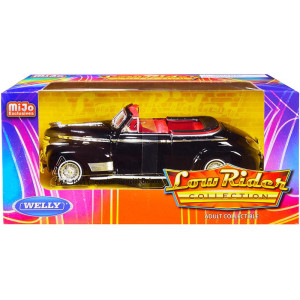1941 chevrolet Special Deluxe convertible Black with Red Interior Low Rider collection 124 Diecast Model car by Welly