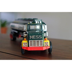 1984 Hess Oil Tanker Truck Bank