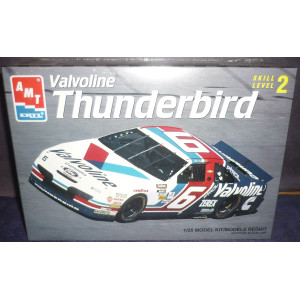 Valvoline Thunderbird Amt Ertl 8189 Skill Level 2 1/25 Model Kit Car
