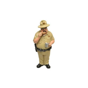 Smokey "Trailer Park" Figurine For 1:24 Diecast Model Cars By American Diorama 23973